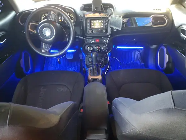 ZACCJBAB4HPF21301 2017 JEEP RENEGADE - Image 8