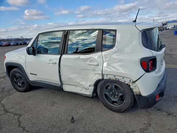 ZACCJBAB4HPG05649 2017 JEEP RENEGADE - Image 2