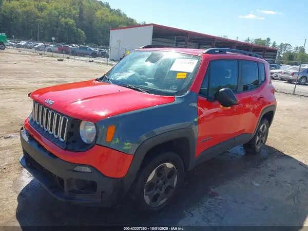 ZACCJBAB4JPH40877 2018 JEEP RENEGADE - Image 2