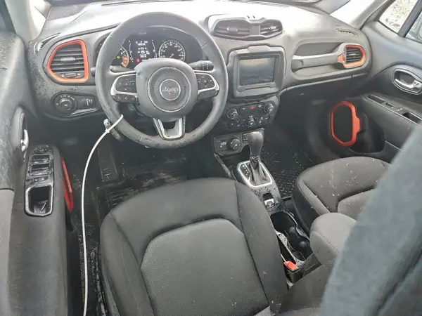 ZACCJBAB4JPH58652 2018 JEEP RENEGADE - Image 8