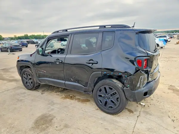 ZACCJBAB4JPH82790 2018 JEEP RENEGADE - Image 2