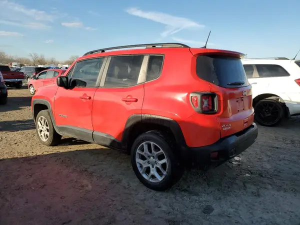 ZACCJBAB4JPJ42608 2018 JEEP RENEGADE - Image 2