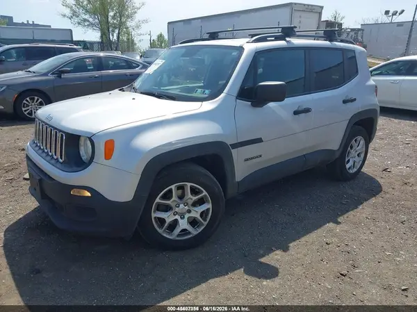 ZACCJBAB4JPJ48845 2018 JEEP RENEGADE - Image 2