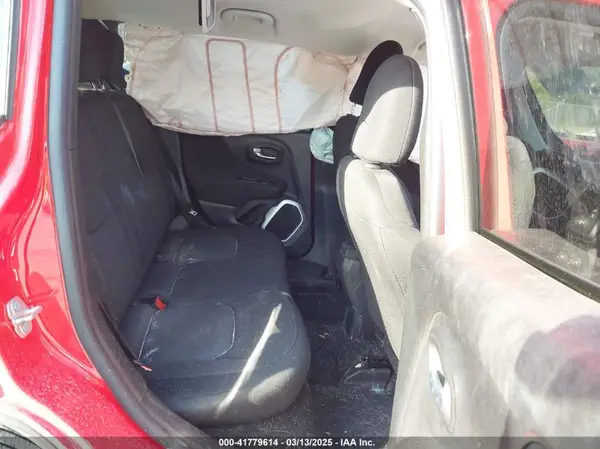 ZACCJBAB4JPJ63846 2018 JEEP RENEGADE - Image 8