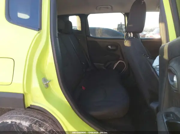 ZACCJBAB5HPF86450 2017 JEEP RENEGADE - Image 8