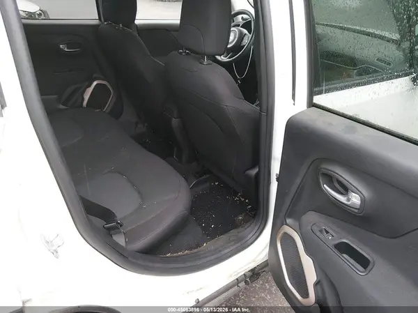 ZACCJBAB5HPG09371 2017 JEEP RENEGADE - Image 8