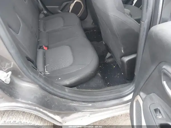 ZACCJBAB5HPG29846 2017 JEEP RENEGADE - Image 8