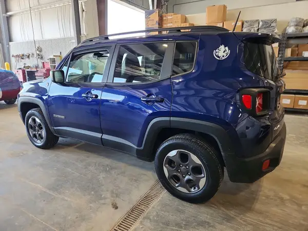 ZACCJBAB5HPG56478 2017 JEEP RENEGADE - Image 2