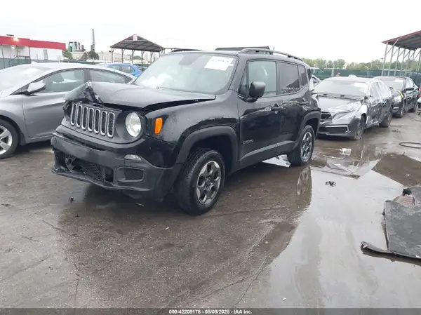 ZACCJBAB5JPH20959 2018 JEEP RENEGADE - Image 2