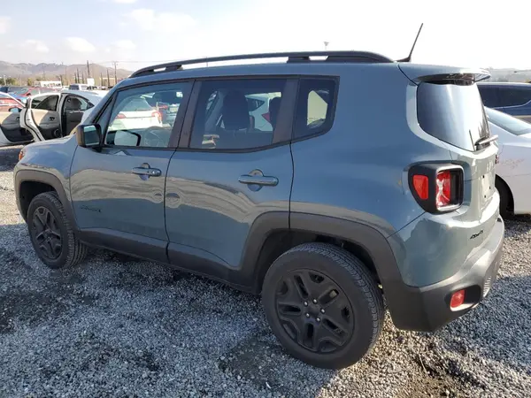 ZACCJBAB5JPH34683 2018 JEEP RENEGADE - Image 2