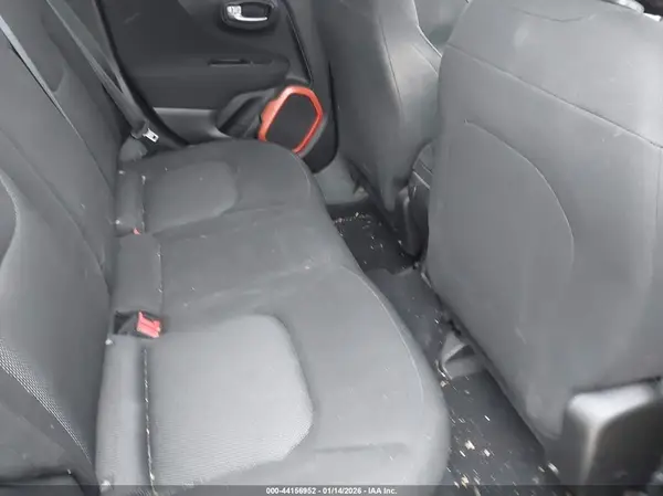 ZACCJBAB5JPH37731 2018 JEEP RENEGADE - Image 8