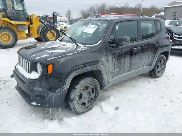 ZACCJBAB5JPH41567 2018 JEEP RENEGADE - Image 2