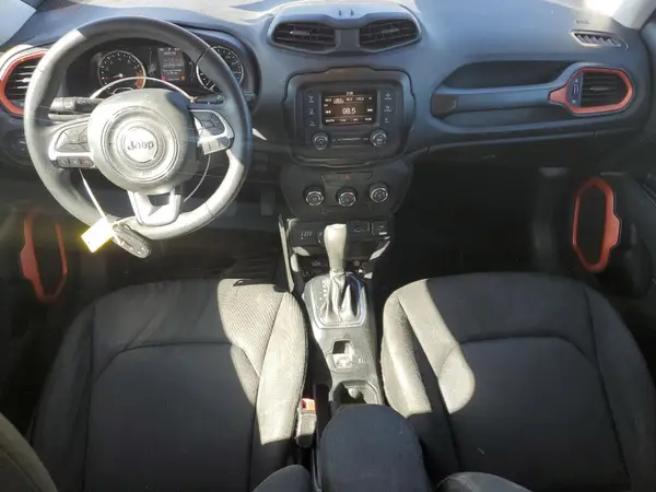 ZACCJBAB5JPH65822 2018 JEEP RENEGADE - Image 8