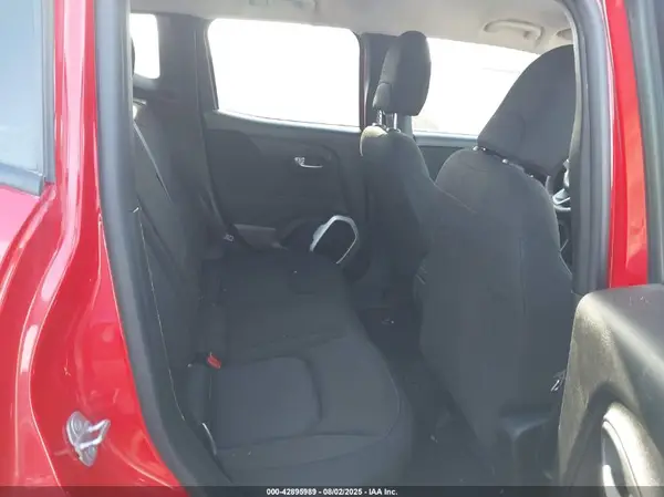 ZACCJBAB5JPH85536 2018 JEEP RENEGADE - Image 8