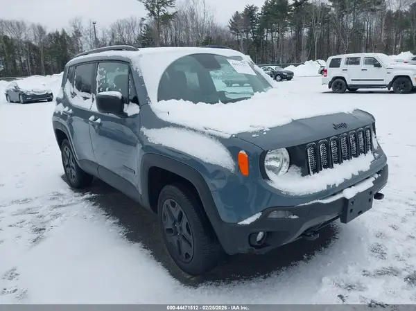 ZACCJBAB5JPJ15112 2018 JEEP RENEGADE - Image 1