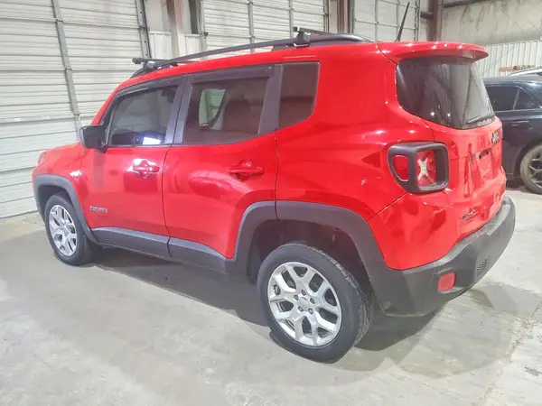 ZACCJBAB5JPJ29592 2018 JEEP RENEGADE - Image 2