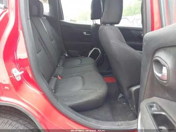 ZACCJBAB5JPJ57733 2018 JEEP RENEGADE - Image 8