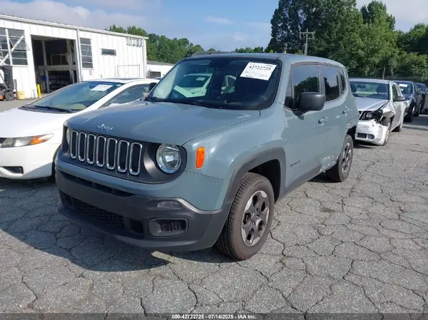 ZACCJBAB6HPE53261 2017 JEEP RENEGADE - Image 2