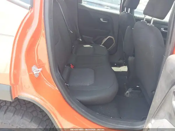 ZACCJBAB6HPE90195 2017 JEEP RENEGADE - Image 8