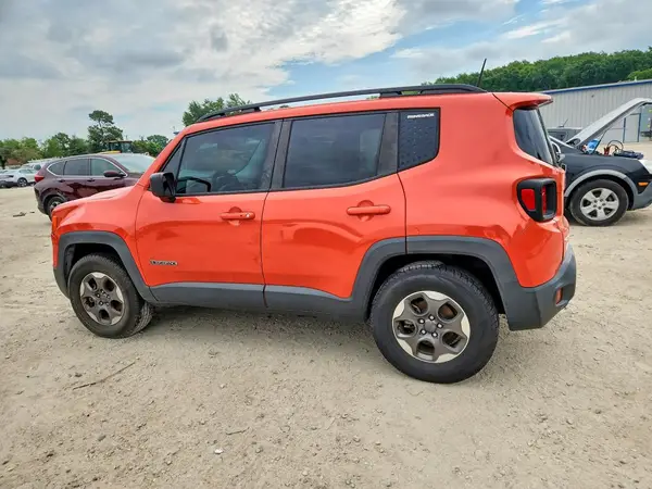 ZACCJBAB6HPE92948 2017 JEEP RENEGADE - Image 2