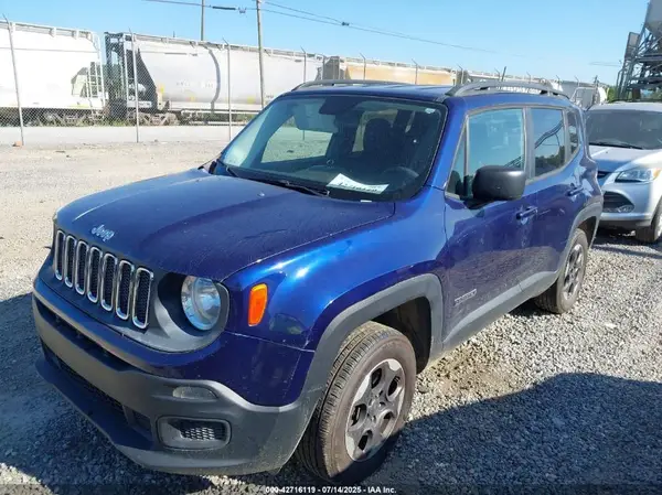 ZACCJBAB6HPG21044 2017 JEEP RENEGADE - Image 2