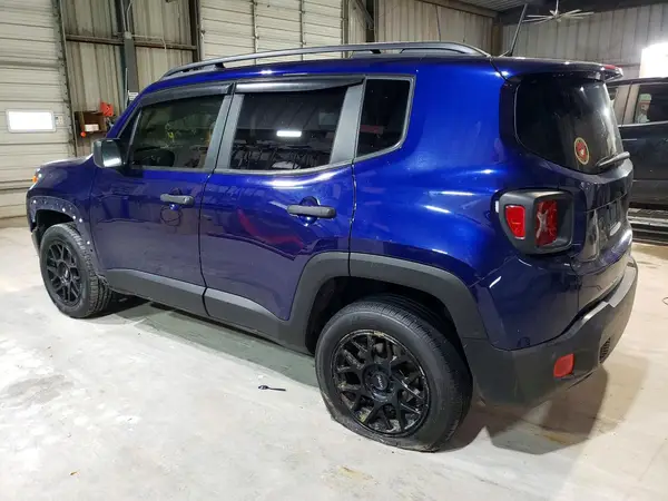ZACCJBAB6JPH03362 2018 JEEP RENEGADE - Image 2