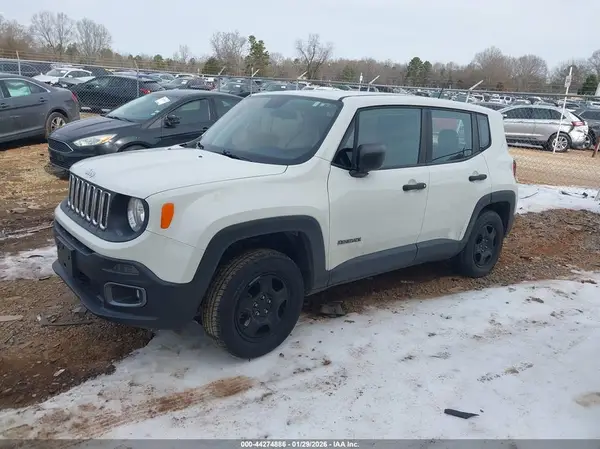ZACCJBAB6JPH36376 2018 JEEP RENEGADE - Image 2
