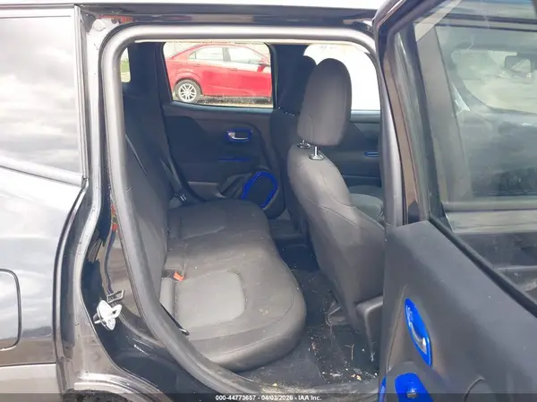 ZACCJBAB6JPH48933 2018 JEEP RENEGADE - Image 8
