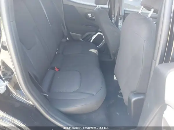 ZACCJBAB6JPH85612 2018 JEEP RENEGADE - Image 8
