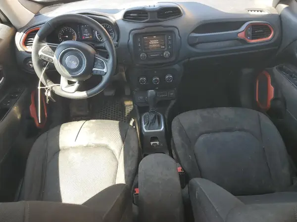 ZACCJBAB6JPJ23865 2018 JEEP RENEGADE - Image 8