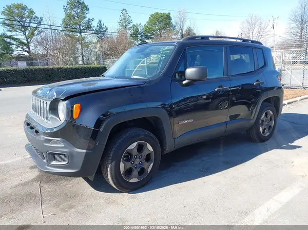 ZACCJBAB7HPF87437 2017 JEEP RENEGADE - Image 2
