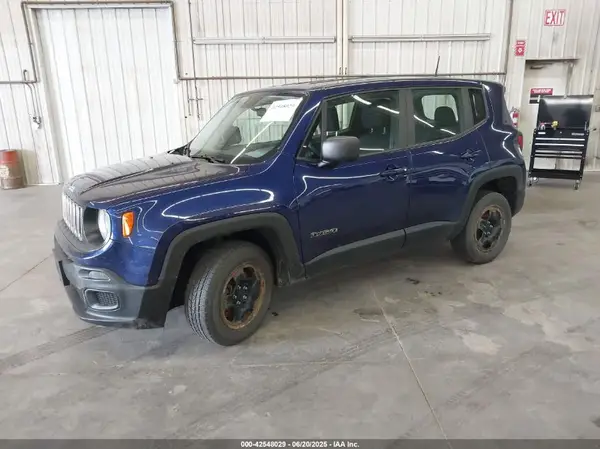 ZACCJBAB7HPF89429 2017 JEEP RENEGADE - Image 2