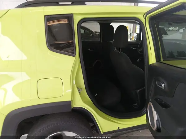 ZACCJBAB7HPG05967 2017 JEEP RENEGADE - Image 8