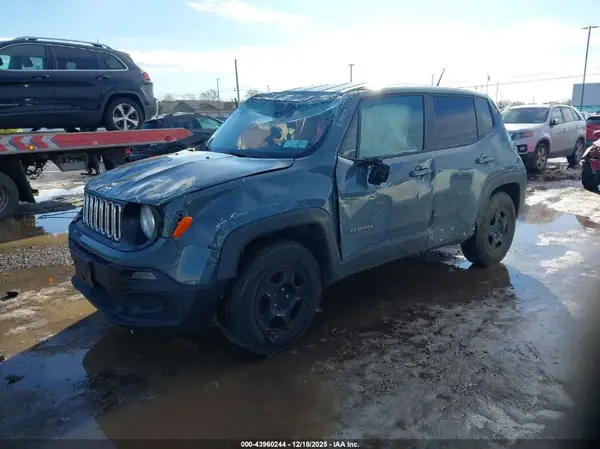 ZACCJBAB7HPG06956 2017 JEEP RENEGADE - Image 2