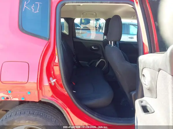 ZACCJBAB7HPG31825 2017 JEEP RENEGADE - Image 8