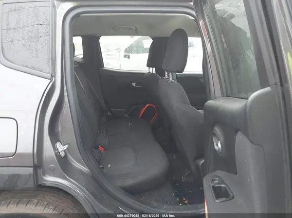 ZACCJBAB7JPH46463 2018 JEEP RENEGADE - Image 8