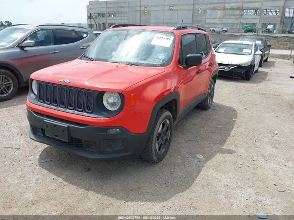 ZACCJBAB7JPH56040 2018 JEEP RENEGADE - Image 2
