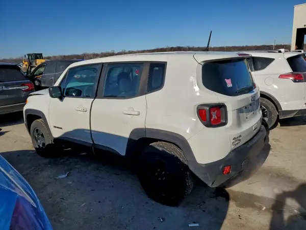 ZACCJBAB7JPH63196 2018 JEEP RENEGADE - Image 2