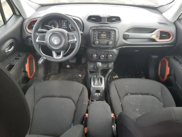 ZACCJBAB7JPH67992 2018 JEEP RENEGADE - Image 8