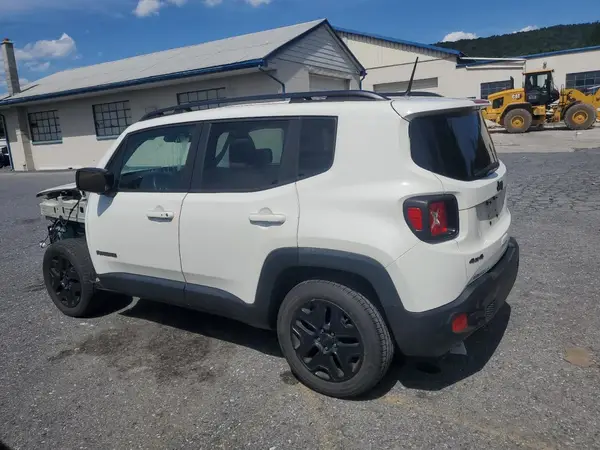 ZACCJBAB7JPH94285 2018 JEEP RENEGADE - Image 2