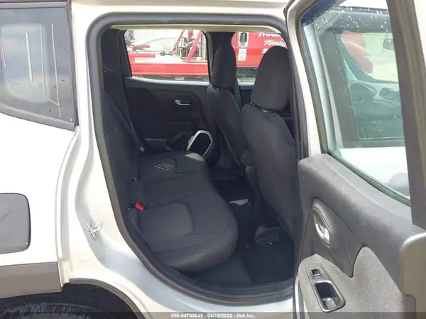 ZACCJBAB7JPH94402 2018 JEEP RENEGADE - Image 8
