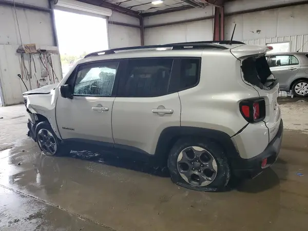 ZACCJBAB7JPH96747 2018 JEEP RENEGADE - Image 2