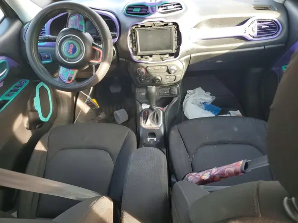 ZACCJBAB7JPJ49083 2018 JEEP RENEGADE - Image 8