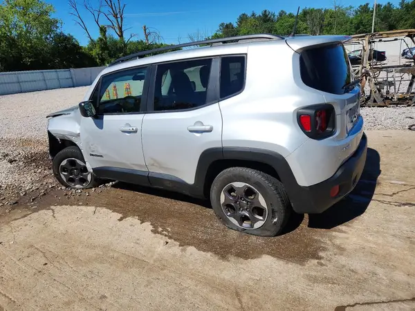 ZACCJBAB8HPG18212 2017 JEEP RENEGADE - Image 2