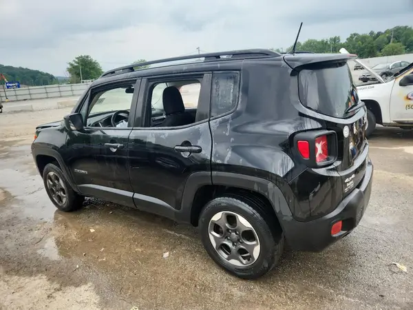 ZACCJBAB8HPG56135 2017 JEEP RENEGADE - Image 2