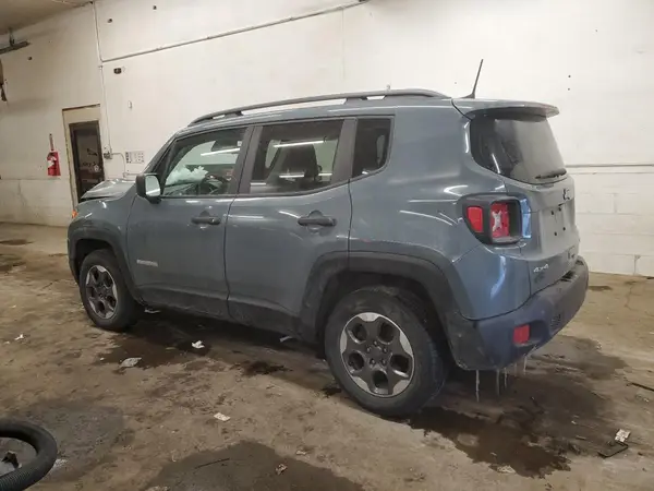 ZACCJBAB8JPG95393 2018 JEEP RENEGADE - Image 2