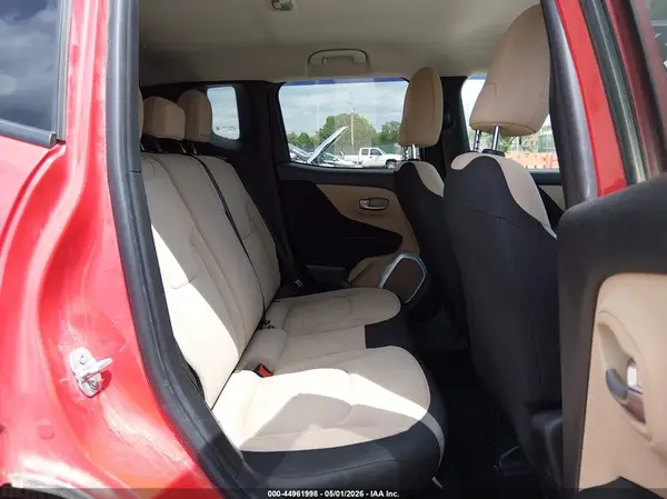 ZACCJBAB8JPH31020 2018 JEEP RENEGADE - Image 8
