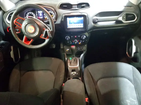 ZACCJBAB8JPH43782 2018 JEEP RENEGADE - Image 8
