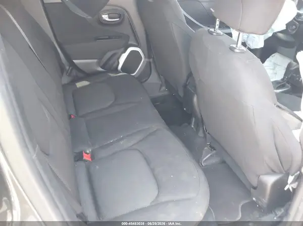 ZACCJBAB8JPH44382 2018 JEEP RENEGADE - Image 8