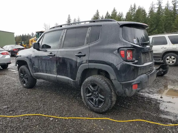 ZACCJBAB8JPH58296 2018 JEEP RENEGADE - Image 2